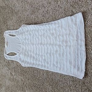 Sparkly ruffled tanktop